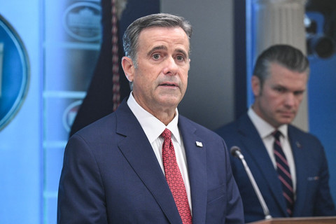 Direktur CIA John Ratcliffe Dilaporkan Berkunjung ke Moskow