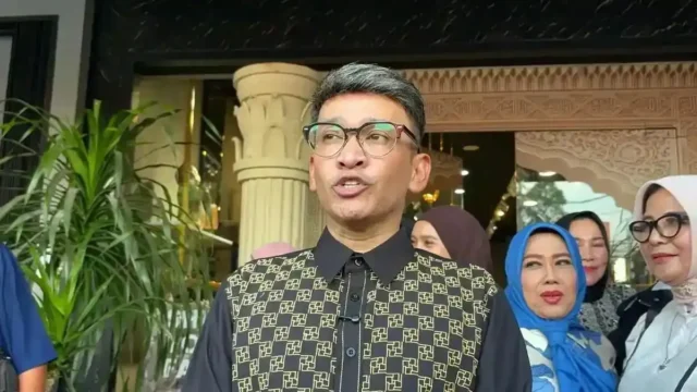 Disambut Bak Pangeran di Lokasi Syuting Brownies, Momen Ultah Ruben Onsu Kini Jadi Sorotan