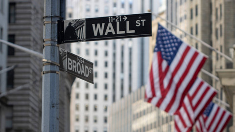 Dow Jones dan SampP 500 Cetak Rekor Baru, Wall Street Menguat Tajam