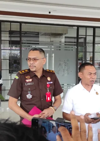 Eks Ketua Yayasan Sekolah di Pondok Pinang Diduga Selewengkan Dana Rp 2 Miliar dan Temuan Ratusan Senjata