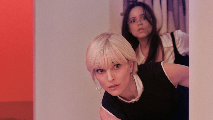 Film The Gallerist Pertemukan Jenna Ortega dan Natalie Portman dalam Kisah Dunia Seni yang Absurd