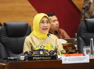 Golkar Lakukan Rotasi Pimpinan Komisi DPR, Hetifah Sjaifudian Digantikan Agung Widyantoro sebagai Ketua Komisi X
