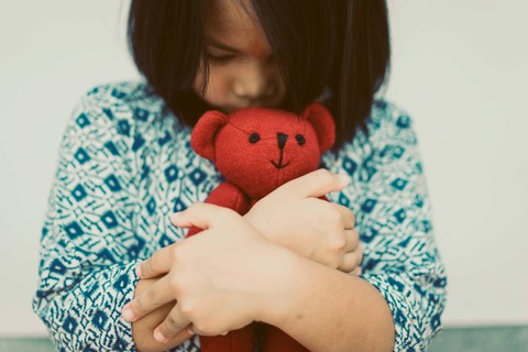 Guru di Labuhanbatu Jadi Terdakwa Usai Tegur Siswa, Diduga Lakukan Pelecehan