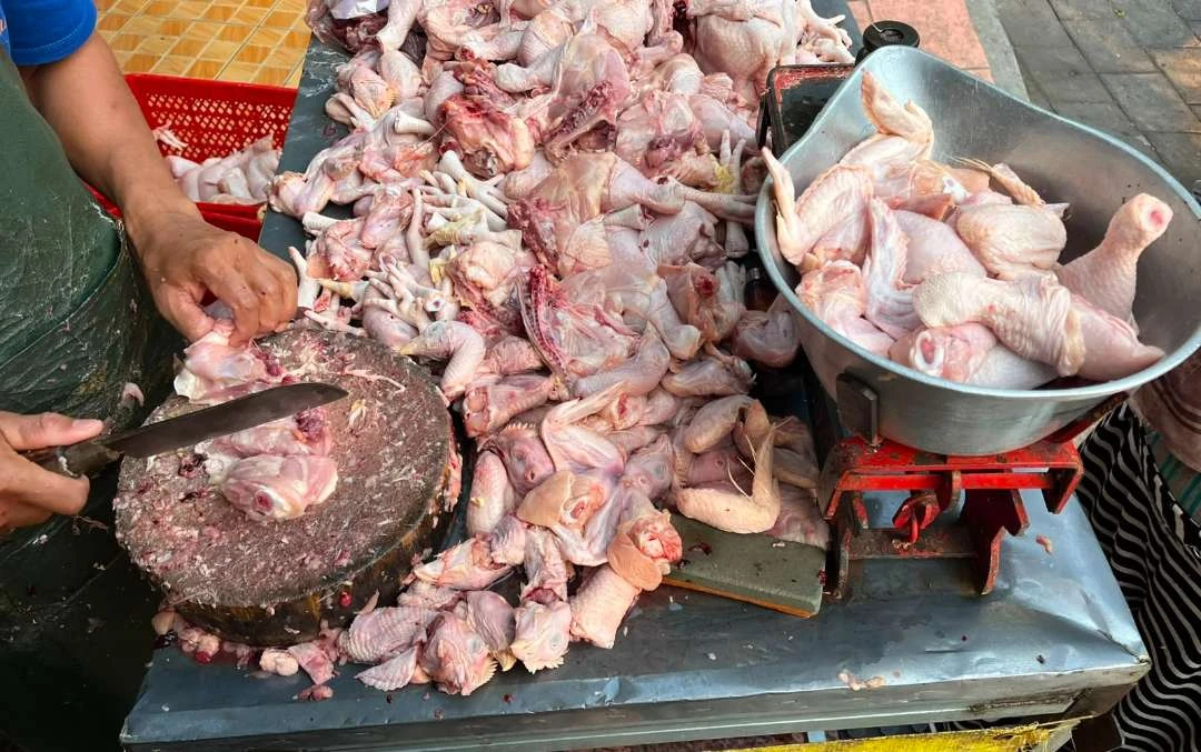 Harga Daging Ayam Potong di Banyuwangi Terus Meningkat, Saat ini Rp36 ribu Per Kg