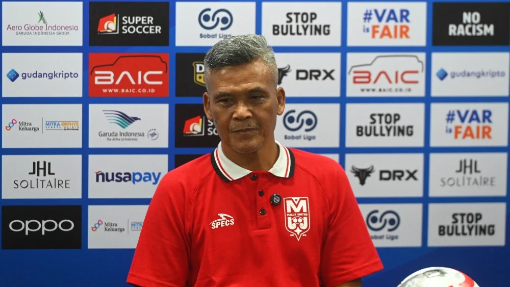 Hendri Susilo Resmi Latih Barito Putera, Bawa 2 Staf dan 6 Pemain dari Klub Super League dan Liga 2