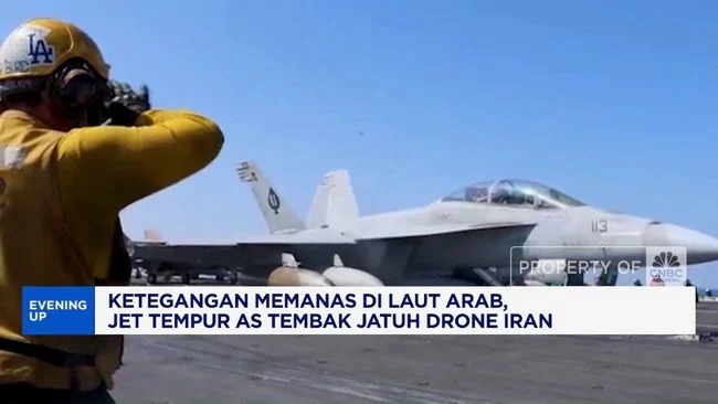 Iran Pamer Koleksi Drone AS dan Jet Tempur yang Berhasil Ditembak Jatuh
