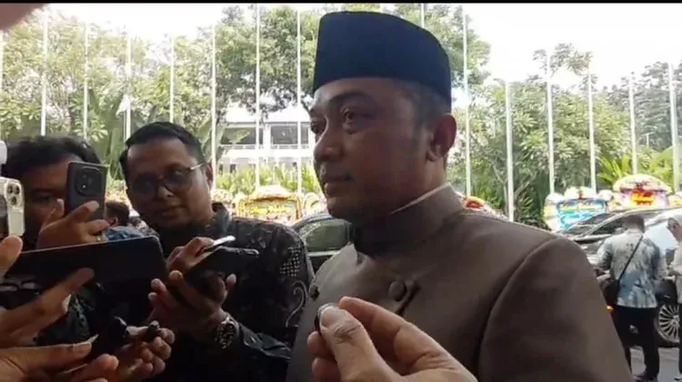 Istana Bantah Haji Isam Ditunjuk Pimpin Pemadaman Karhutla di Kalimantan