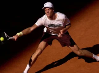 Jannik Sinner Mundur dari US Open 2026 akibat Cedera Lutut