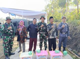 Jejak Bakti, Senyum Warga Cukil