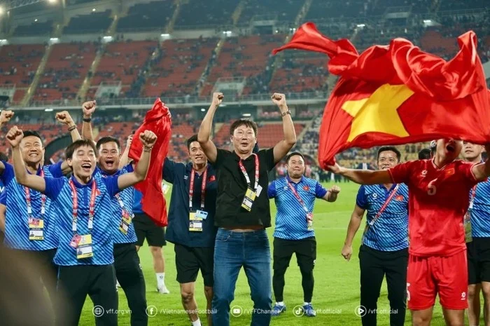 Kim Sang-sik Bertekad Pertahankan Gelar Piala AFF dan Raih Tiket Historis ke Piala Dunia Bersama Timnas Vietnam