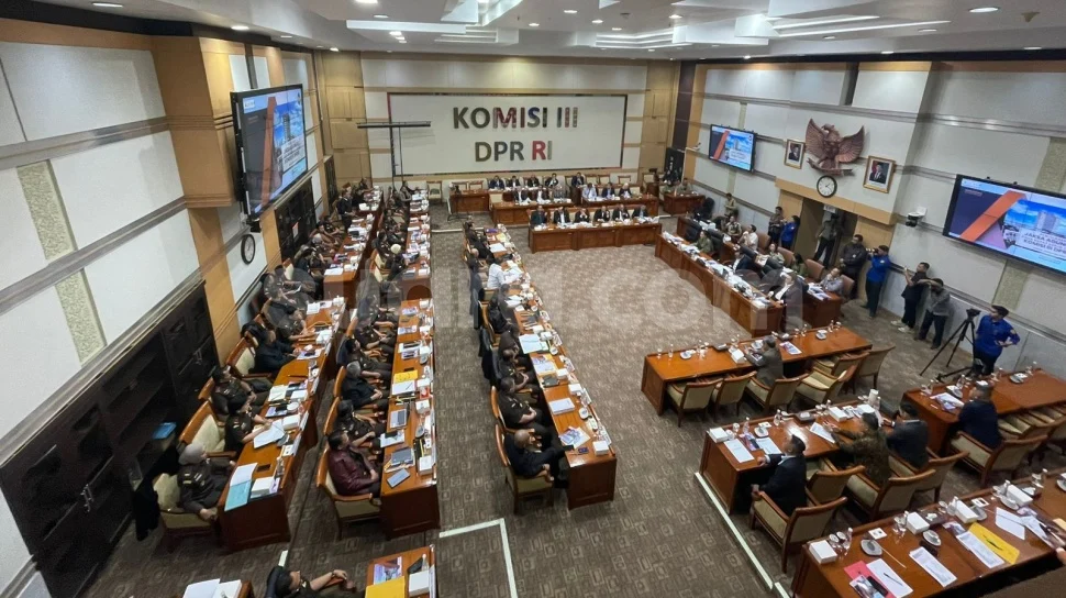 Komisi I DPR Soroti Pembakaran Ruang Rapat Diskominfo Kukar Akibat Perundungan di Tempat Kerja