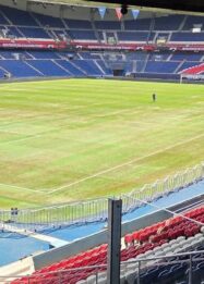 Kondisi Lapangan Buruk, PSG Harus Mengungsi dari Parc des Princes