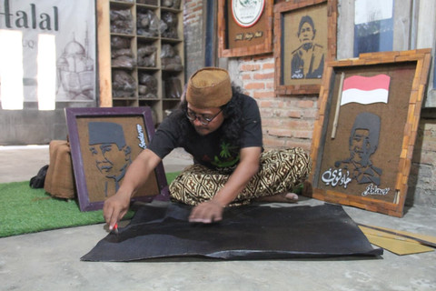 Kreasi Perajin Limbah Spons Kudus Bikin Siluet Jokowi, Sita Perhatian saat G20
