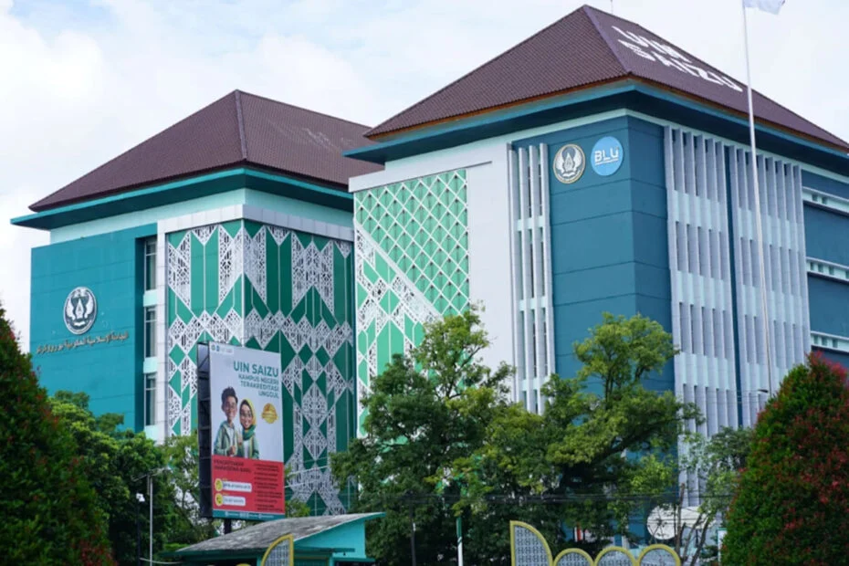 Mahasiswi UIN Saizu Purwokerto Terluka Saat Demonstrasi Flying Fox, Dievakuasi dari Ketinggian 15 Meter