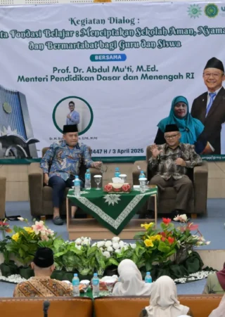 Mendikdasmen Tegaskan Sekolah Harus Jadi Tempat Aman Usai Temuan 995 Senjata di Jakarta Selatan