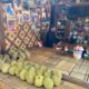 Menyusuri Baduy, Berburu Durian Manis Langsung dari Kebun