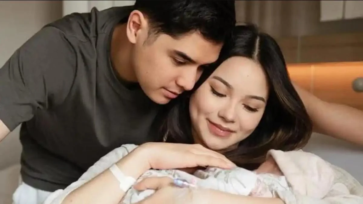 Mertua Al Ghazali Tunjukkan Kondisi Baby Soso di Usia 3 Bulan Saat Kunjungan ke Indonesia