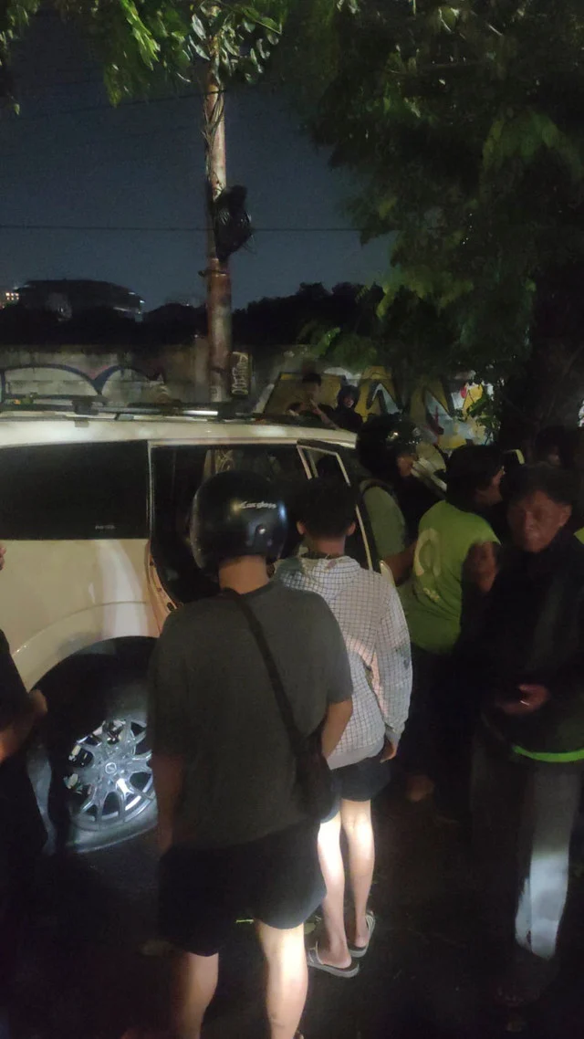 Pajero Tabrak Pohon di Depan Stasiun Poncol Semarang, Sopir Tewas