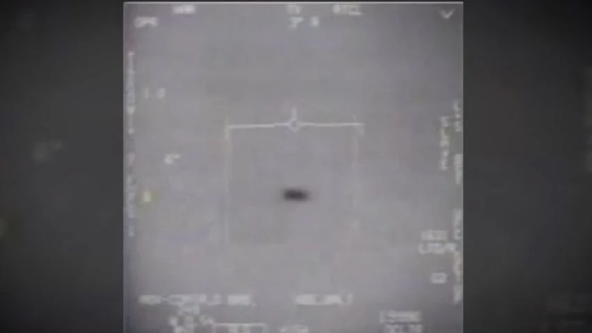 Pentagon Buka File UFO, Ungkap Rekaman Bola Misterius dan Segitiga Raksasa di Langit Afghanistan
