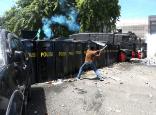 Peringatan Hari Damai Aceh ke-21 di Banda Aceh Berakhir Ricuh