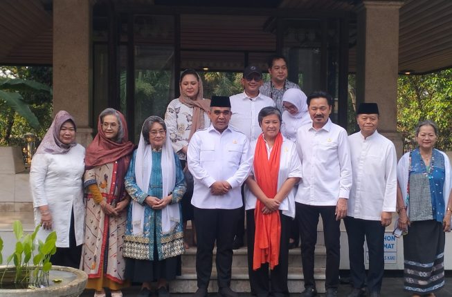 Pimpinan MPR Ziarah ke Makam Proklamator Mohammad Hatta