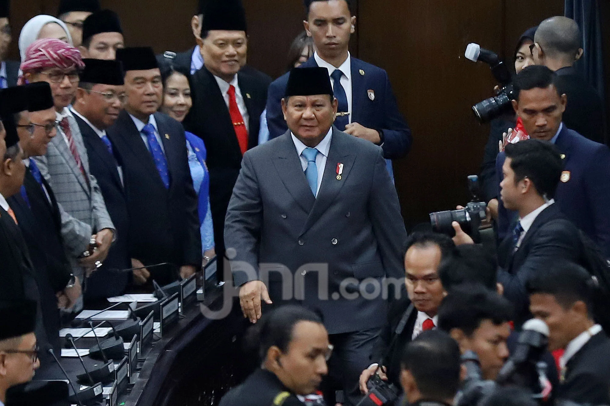 Prabowo Diharap Umumkan Kenaikan Gaji Guru Saat Pidato Sidang Tahunan MPR RI