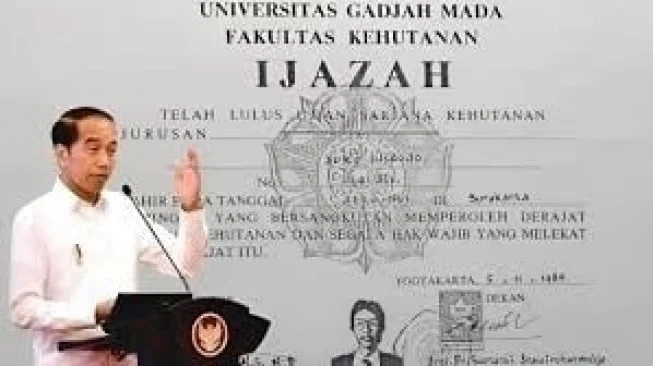 PTUN Tolak Keberatan UGM, Salinan Ijazah dan Transkrip Nilai Jokowi Tetap Terbuka