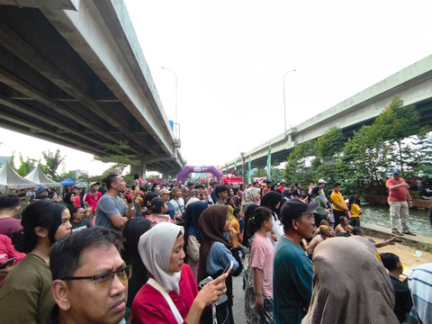 Seru Pesta Rakyat di Bantaran Cipinang Melayu Ada Hadiah Motor Listrik Wapres