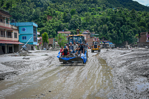Setelah Nepal Diterjang Banjir Bandang