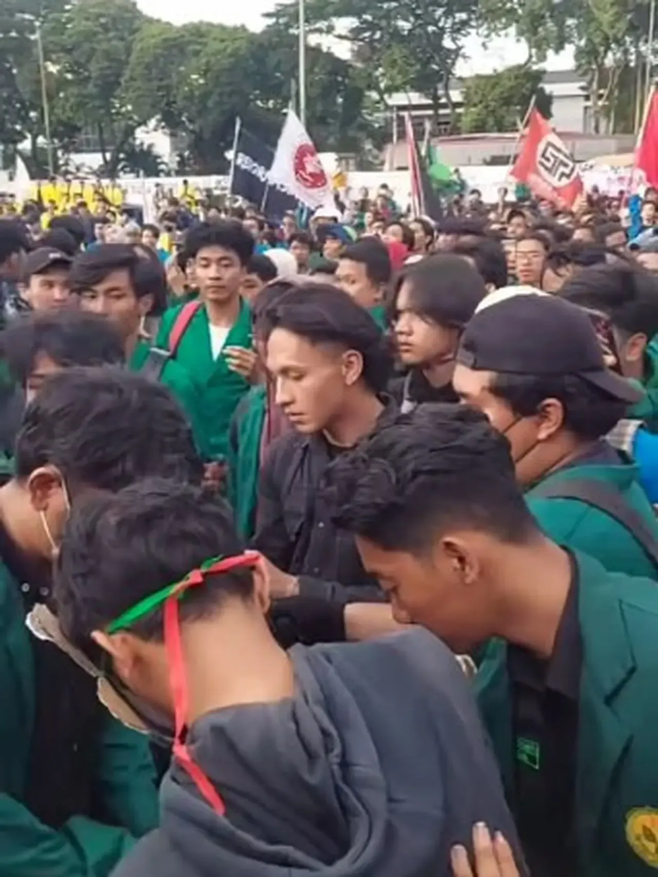 Suara Artis Jelang Demo Hari Ini: Pesan Sayang Inul Daratista dan Sorotan Jefri Nichol pada Pemblokiran Rekening Aktivis