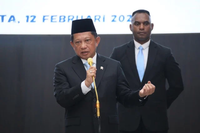 Tito Karnavian Minta Pejabat Baru Kemendagri Tingkatkan Kinerja Semaksimal Mungkin