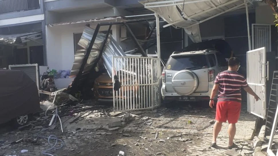 Tragis! Ledakan Gas Bocor di Bekasi Tewaskan Ayah dan Anak, Empat Lainnya Luka Bakar