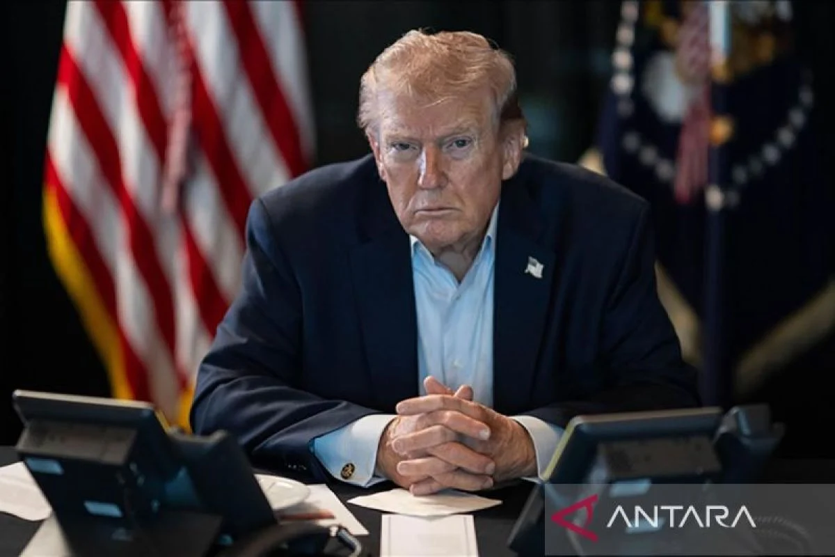 Trump Ancam Bom Oman Jika Halangi Negosiasi AS-Iran