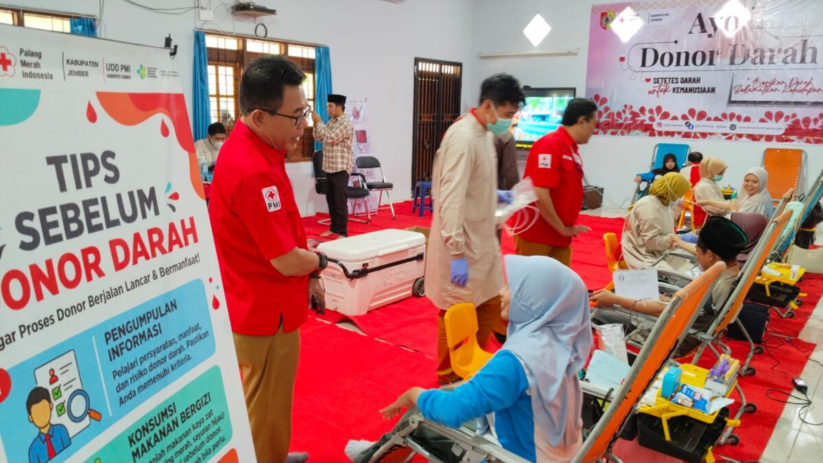 Pondok Pesantren Nurul Islam Jember Sumbangkan 36 Kantong Darah