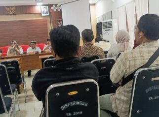 Pertemuan Dinas Koperasi Banyuwangi dengan perwakilan pedagang membahas persiapan pembukaan Pasar Induk Banyuwangi