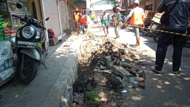 Rehabilitasi Pasar Klojen Lumajang Dimulai