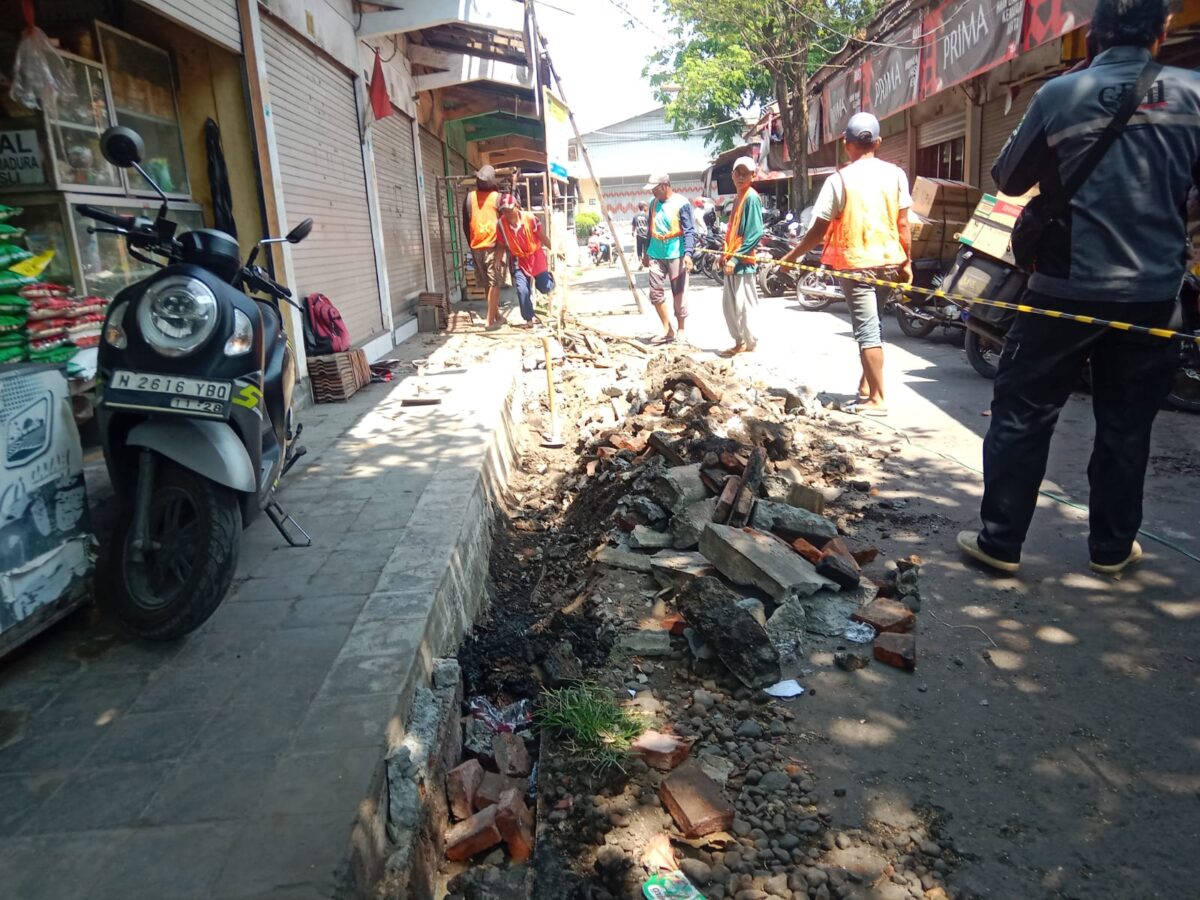 Rehabilitasi Pasar Klojen Lumajang Dimulai