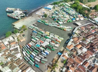 ASDP Kerahkan 25 Kapal Besar Urai Antrean Ketapang