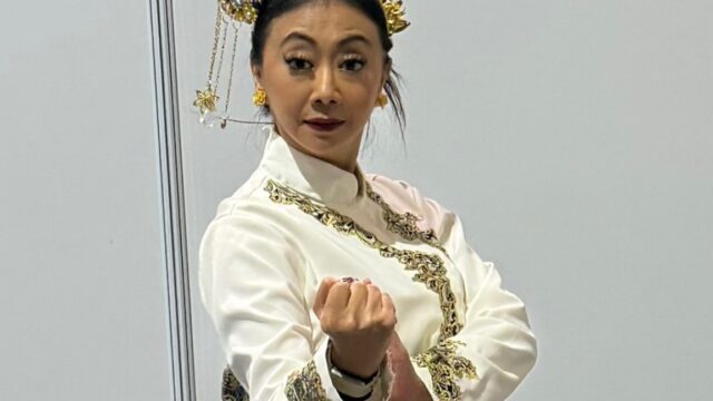 Asri Welas Curi Perhatian di Acara Olahraga Nasional, Tampil sebagai Pesilat