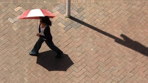 Cuaca Hari Ini Jakarta Diperkirakan Cerah, Suhu Capai 35 Derajat Celsius
