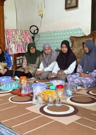 Dua Warga Banyuwangi Jadi Korban Hilangnya KM Virgo Transport 8, Keluarga Berharap Ada Keajaiban