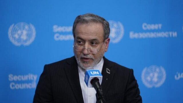 Iran Bantah Akan Balas Pembatasan Penerbangan dengan Aksi Militer