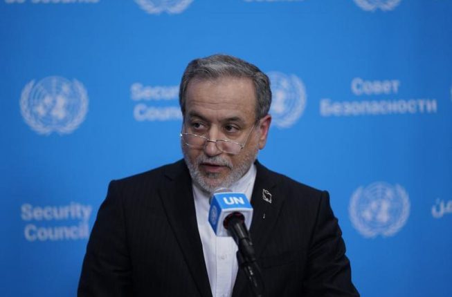 Iran Bantah Akan Balas Pembatasan Penerbangan dengan Aksi Militer