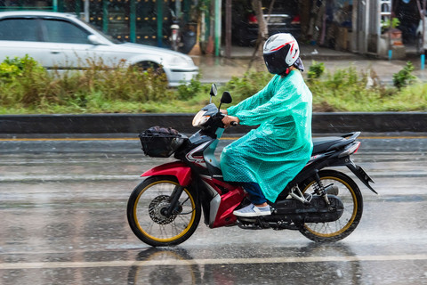 Jakarta Diguyur Hujan Deras Malam Ini, Cek Wilayahnya