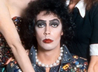 Mengenang Tim Curry, Aktor Legendaris 'Home Alone 2' dan 'Rocky Horror' yang Meninggal Dunia