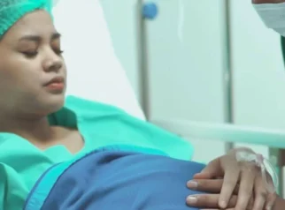 Momen Haru Istri Yono Bakrie Saat Melahirkan, Dikaruniai Anak Perempuan