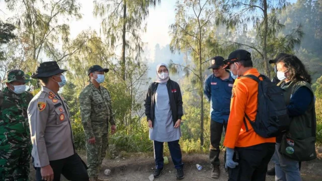 Pemkab Banyuwangi Tetapkan Status Tanggap Darurat Bencana Kebakaran Hutan di TWA Kawah Ijen