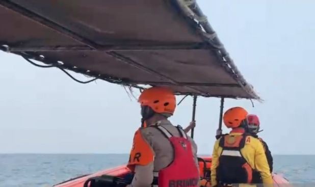 pencarian wartawan hilang di selat sunda
