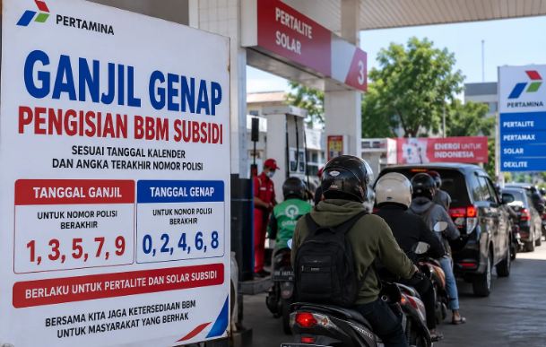 Kuota BBM Subsidi dengan Sistem Ganjil-Genap untuk Atasi Antrean BBM