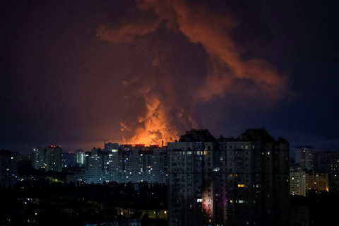 Rusia Serang Kiev, 4 Orang Tewas